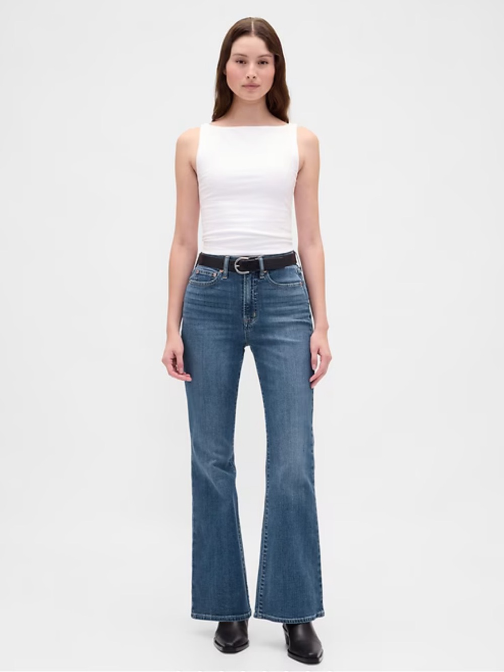 Classic High-Rise Flare Jeans in Medium Blue